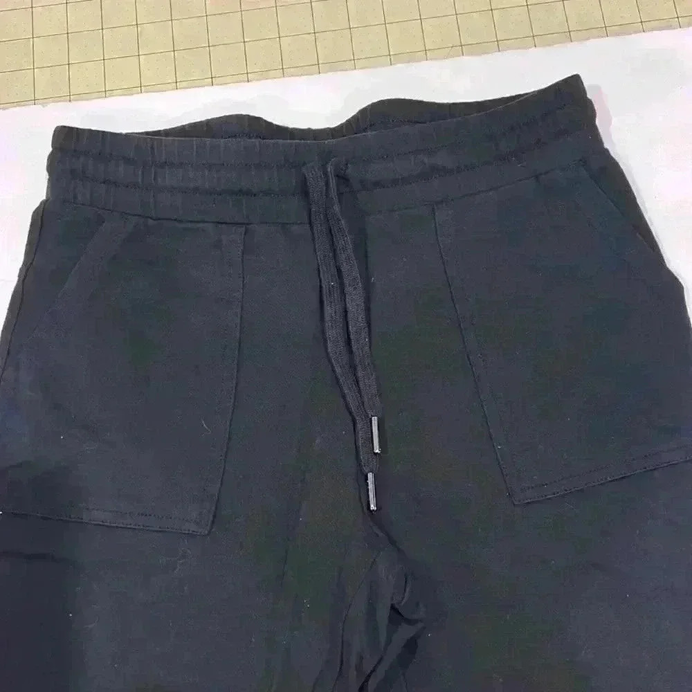 Black medium weight jogger. Size S - Picture 4 of 10
